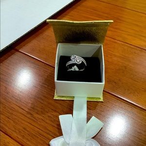 Women wedding ring sterling silver size 7